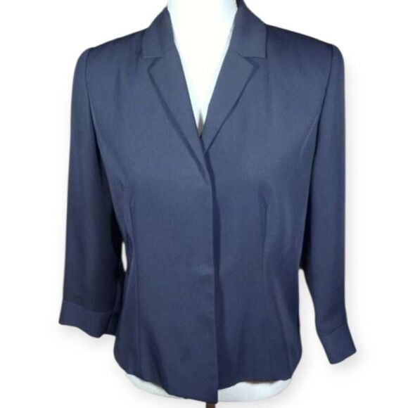JOHN PAUL RICHARDS NAVY BLUE BLAZER SZ.8 EUC. - Picture 1 of 5